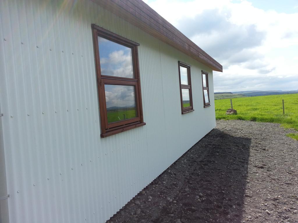 Skalinn Between Gullfoss And Geysir - Myrkholt Farm Haukadalur Exterior foto